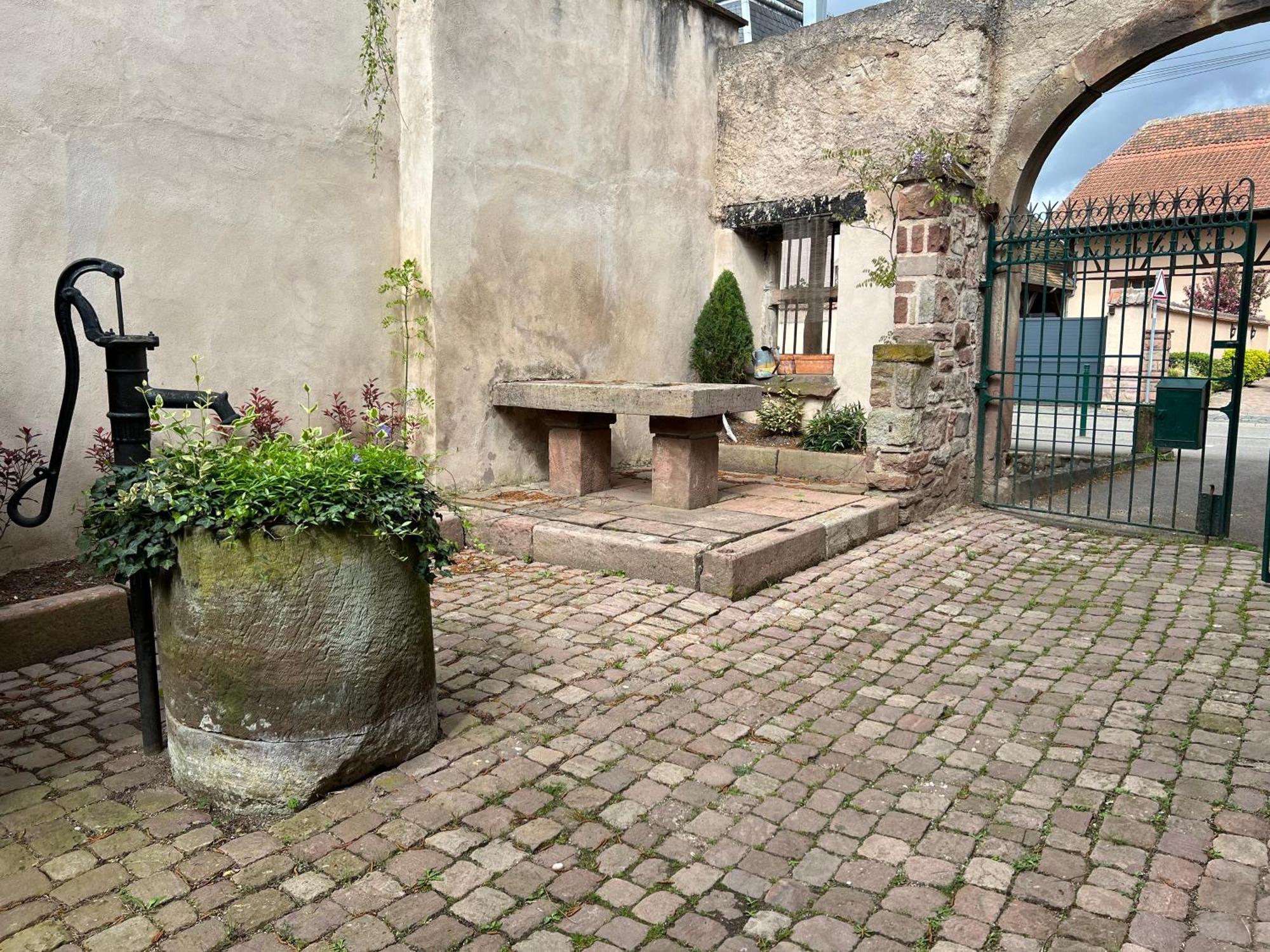 Gite Du Brocanteur Scherwiller Bagian luar foto